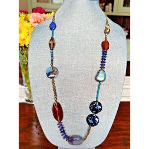 CHICO'S Iridescent Shimmering Stone Beaded Beautiful Woman's Fashion Necklace